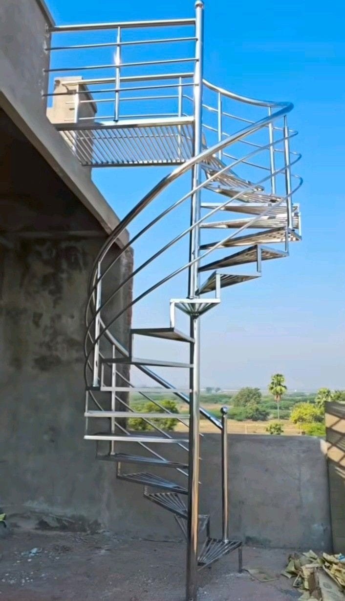 Steel staircase fabrication in Bharuch